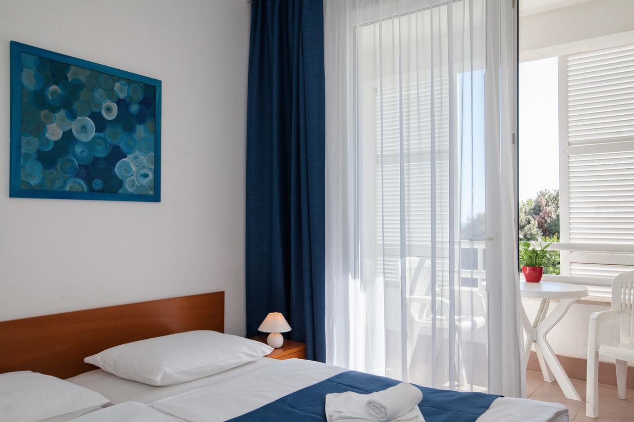 Resort Duga Uvala Pavicini Экстерьер фото