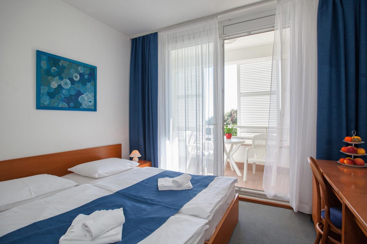Resort Duga Uvala Pavicini Экстерьер фото