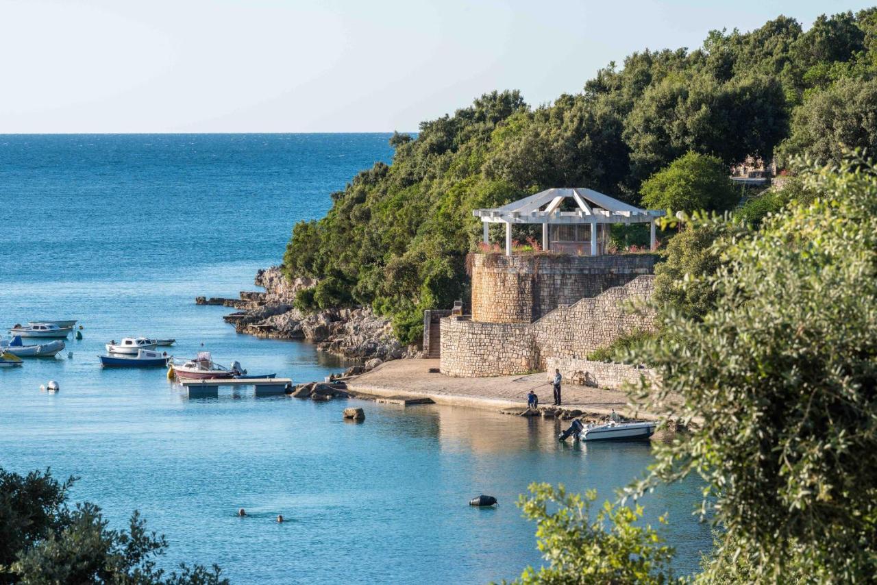 Resort Duga Uvala Pavicini Экстерьер фото